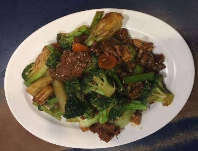 Beef with Mixed Vegetable 牛什菜